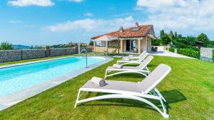 Villa con 2 Camere da Letto