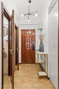 Upscale Studio, Walking Distance from The Old Town