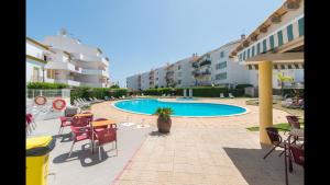 Apt Grace - T2 Pool, Wifi, Balcony, AC, 2,5km from Tavira center