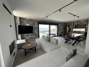 Windmills & The Villas-Aiolos l