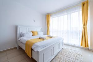 Lux Suites Demeure Cloud Nine Apartments