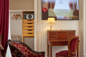 Hotels Majestic Hotel Spa - Champs Elysees : photos des chambres