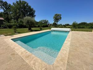 Villas Villa Sarlat ,piscine/jacuzzi : photos des chambres