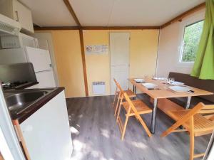 Campings Les Auzerals camping du lac : photos des chambres