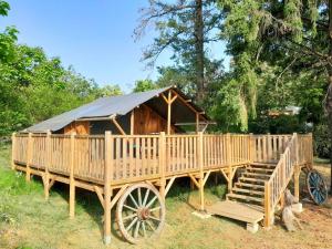 Campings Les Auzerals camping du lac : photos des chambres