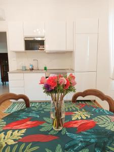 Interno 3 - vicino al mare e pista ciclabile, centro zona Foce