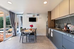 Casa Mobile Est Garda