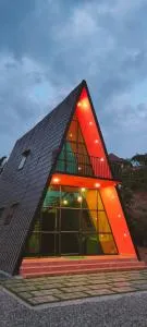 GREEN LUSH - Vandiperiyār