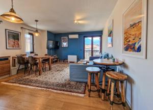 Pastels - 2BD in Trinity Bansko with underground parking by Flat Mаnager