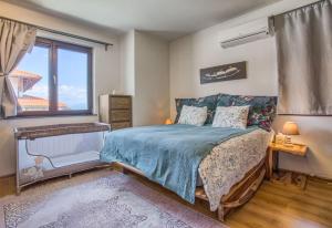 Pastels - 2BD in Trinity Bansko with underground parking by Flat Mаnager