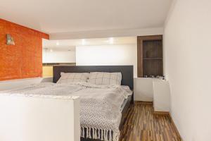 Cosy nest close to Blaha sqr