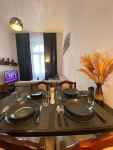 StraDom service Apartment