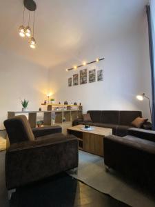 StraDom service Apartment