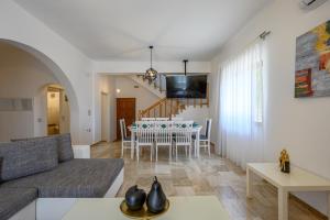 Villa Vigla Keratokampos