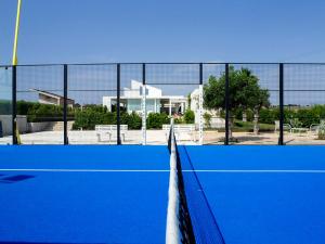 Villa Arillà con piscina e padel