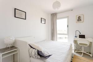 El Médano Beachfront Duplex Penthouse with pool, rooftop, sea view