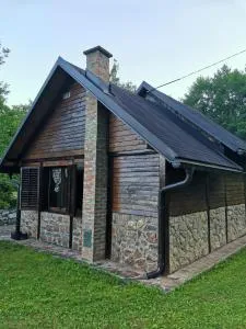 Vikendica na Drini DRINSKI ODMOR - Velika Reka