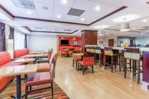 Hampton Inn GrotonMystic
