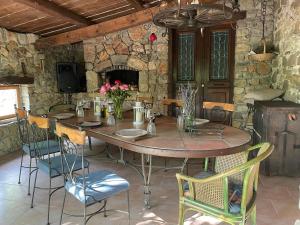 B&B / Chambres d'hotes Le Priolat des Anges aux portes des gorges du Verdon : photos des chambres