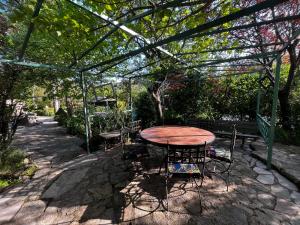 B&B / Chambres d'hotes Le Priolat des Anges aux portes des gorges du Verdon : photos des chambres