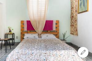 Room in the Colonial Zone