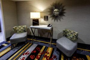 Hampton Inn & Suites Staten Island