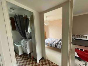 Appartements Appartement complet et equipe avec balcons : photos des chambres