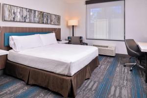 King Room - Hearing Access room in Hilton Garden Inn Salt Lake City Downtown