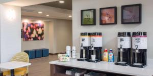 Hampton Inn & Suites - Knoxville Papermill Drive, TN