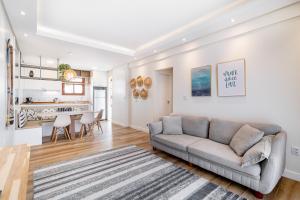 Apartamento - Lindo 3 dormitórios com vista e espaço infantil