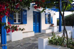 Giaglakis Rooms Sifnos Greece