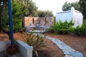 Giaglakis Rooms Sifnos Greece