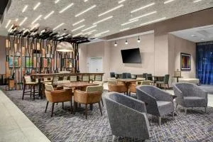 里士满市中心希尔顿惠庭套房酒店 - 里士满