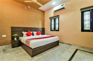 Hotel Silk Inn Luxury At No Cost