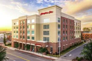 Hampton Inn Wilmington Downtown - Wallace