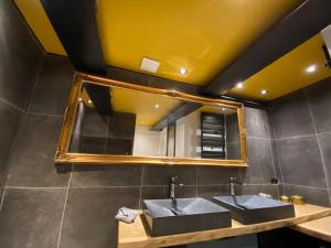 Villas Grande Maison d'architecte avec toit terrasse, Piscine sans vis a vis et Sauna : photos des chambres