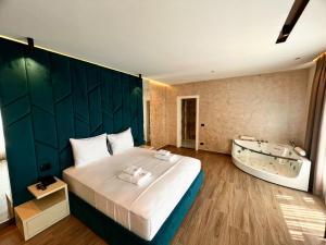 Hotel LEON - Beach Front