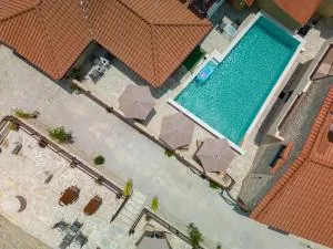 Draganigo Luxury Stone Houses 40 min from Matala - Hagios Deka