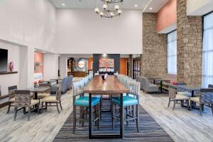 Hampton Inn Suites Flagstaff East