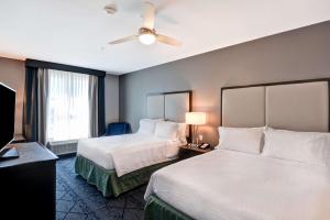 One-Bedroom Queen Suite with Two Queen Beds - Non-Smoking room in Homewood Suites By Hilton New Orleans West Bank Gretna