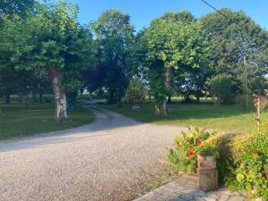 Location vacances maison avec piscine sauna spa proche plages