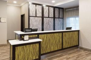 Homewood Suites By Hilton Ottawa Airport