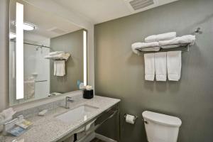 King Room - Hearing Access room in Hilton Garden Inn Gastonia