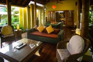 Romantic 1 Bed Villa with Pool - 150 mtrs to beach