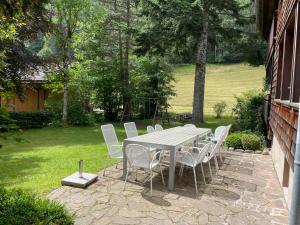 Kleine, familienfreundliche 1-Zi FeWo am Bach und zwischen zwei Seen