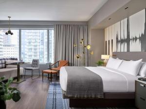 King Studio room in The Sound Hotel Seattle Belltown Tapestry Collection