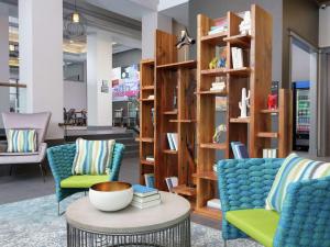 Hampton Inn & Suites Atlanta DecaturEmory