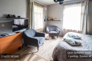 Quiet Romantic Studio plus parking, Tartu Home