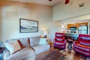 Top Notch Getaway - Reeds Spring