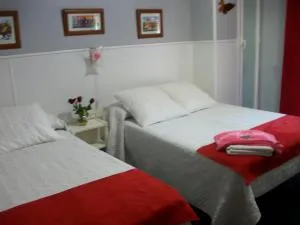 Pensión Moni Albayzin - Granada